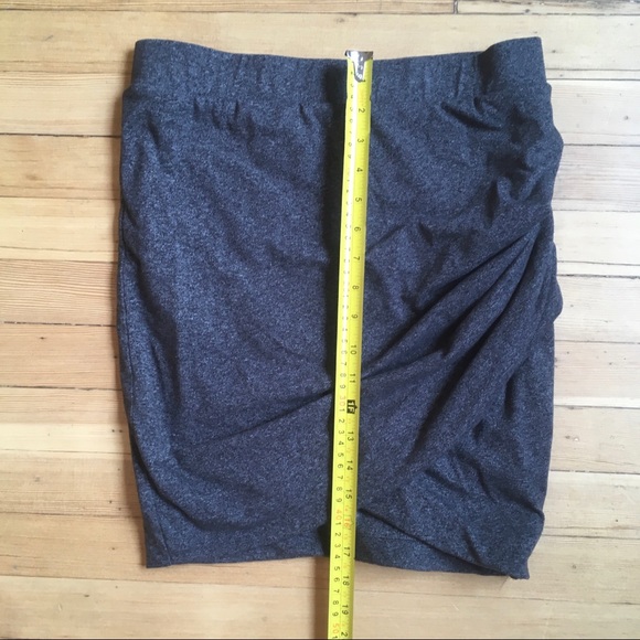 Express Tulip Skirt - Picture 3 of 5